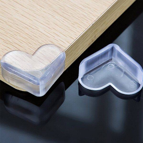 Bezpečnostní ochrana rohů stolu – styl srdce, 4 ks v balení